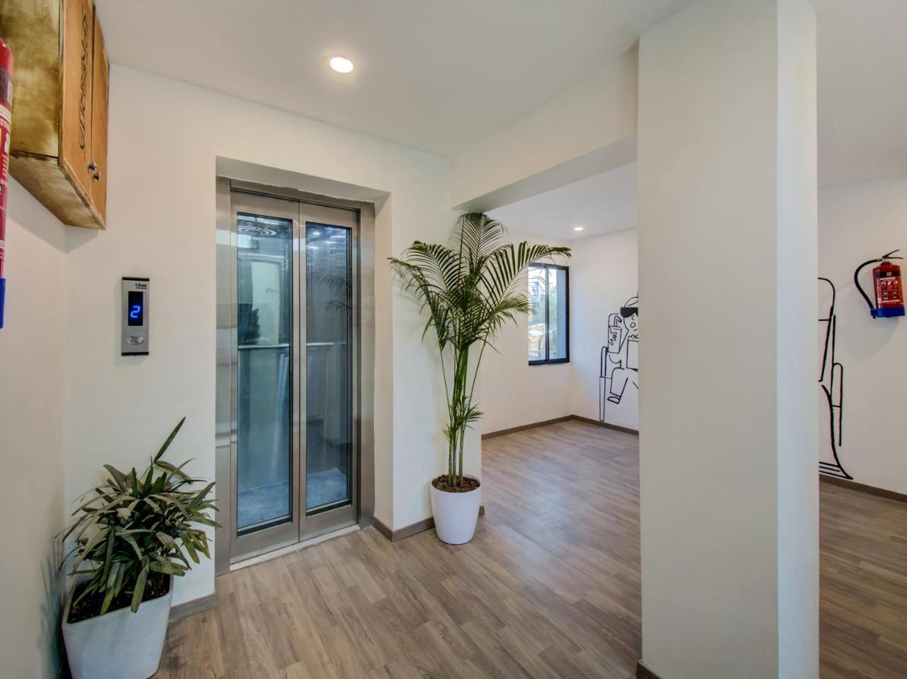 Oyo Townhouse 66 Nagpur Station Ca Road Hotel ภายนอก รูปภาพ