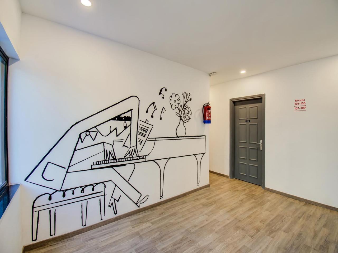 Oyo Townhouse 66 Nagpur Station Ca Road Hotel ภายนอก รูปภาพ